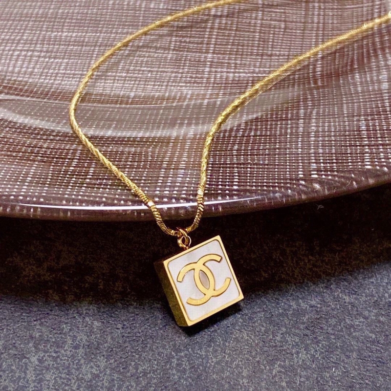 Ch**el necklaces